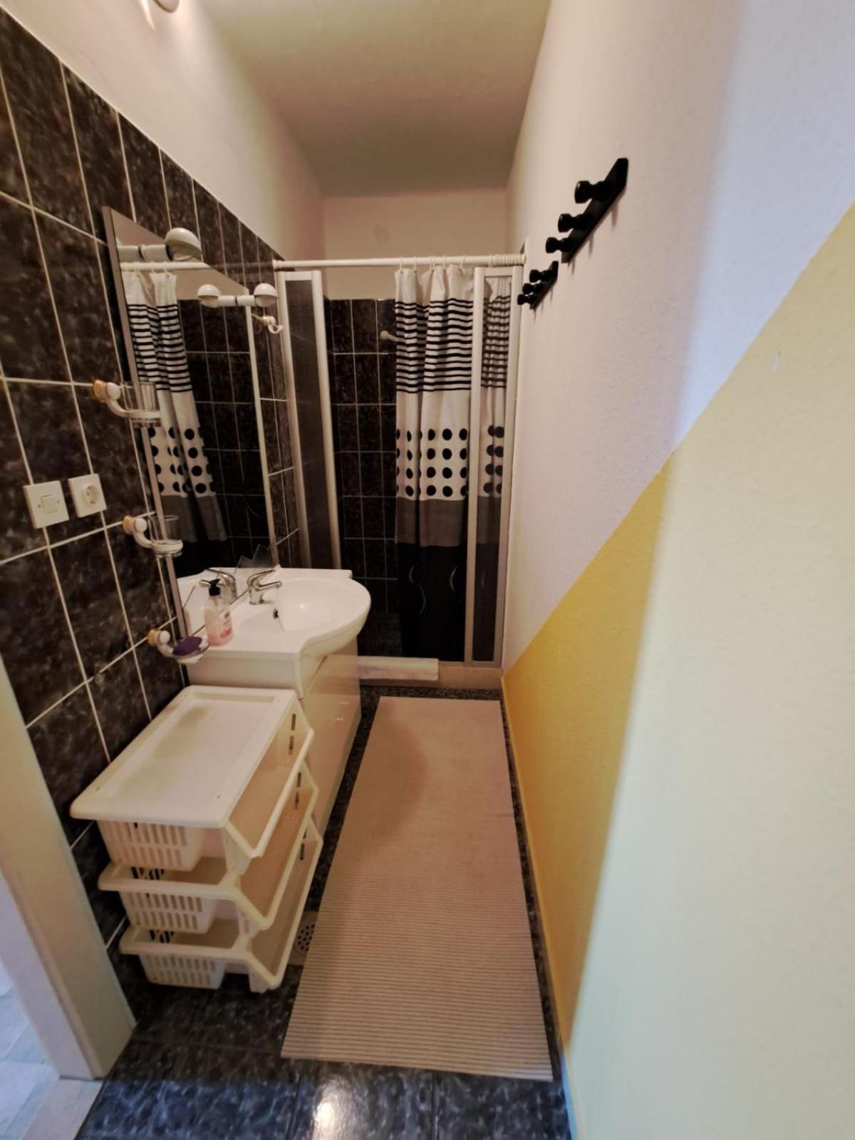Apartmani Dusica Lumbarda Exterior photo